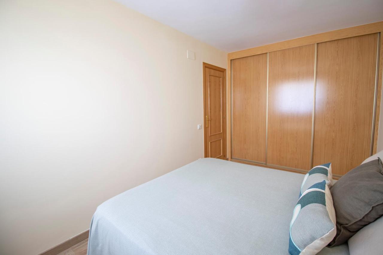 Aqua - Apartamento A 250M Playa La Pineda Eksteriør billede