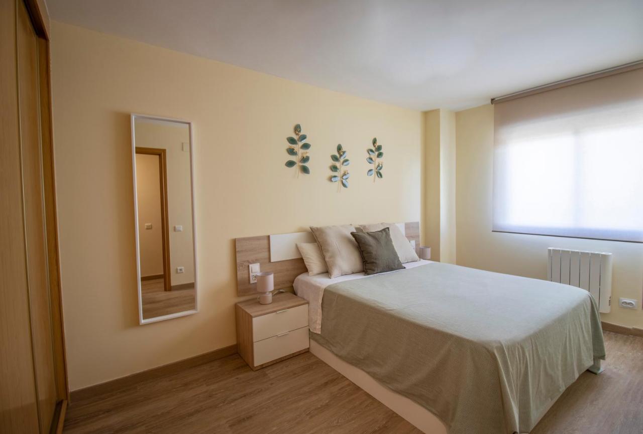 Aqua - Apartamento A 250M Playa La Pineda Eksteriør billede