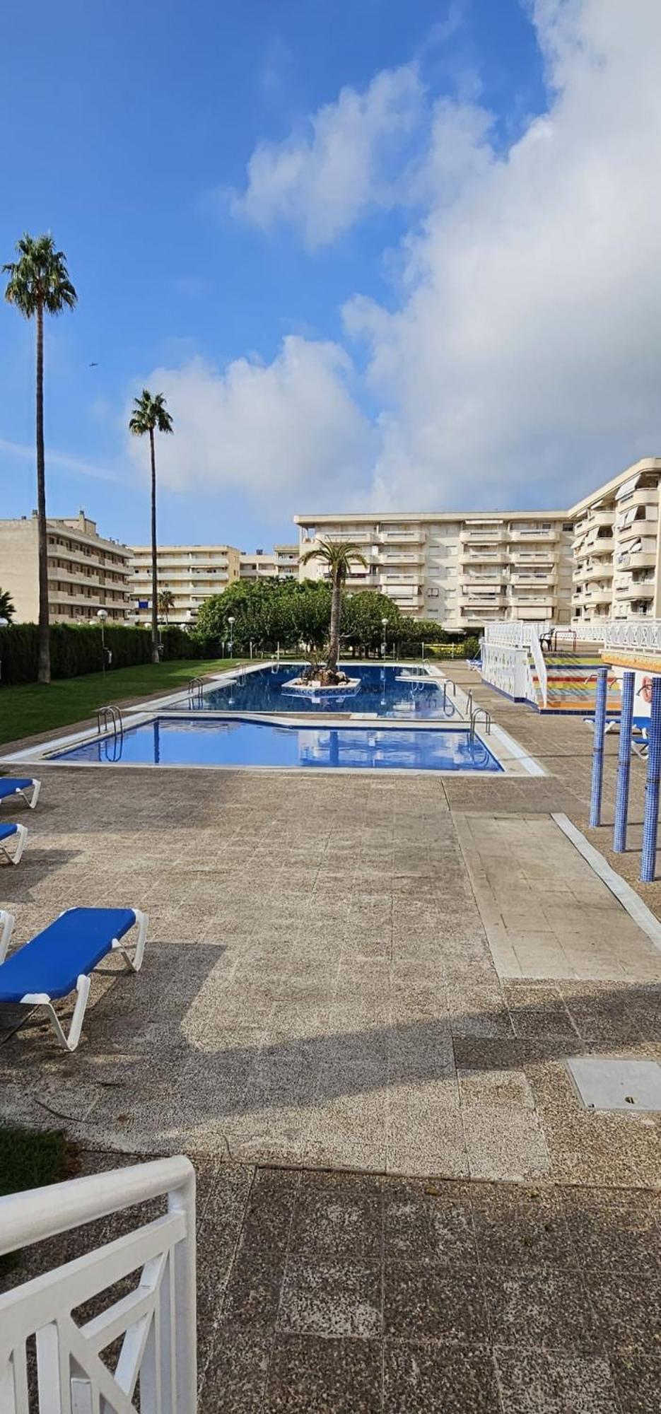 Aqua - Apartamento A 250M Playa La Pineda Eksteriør billede